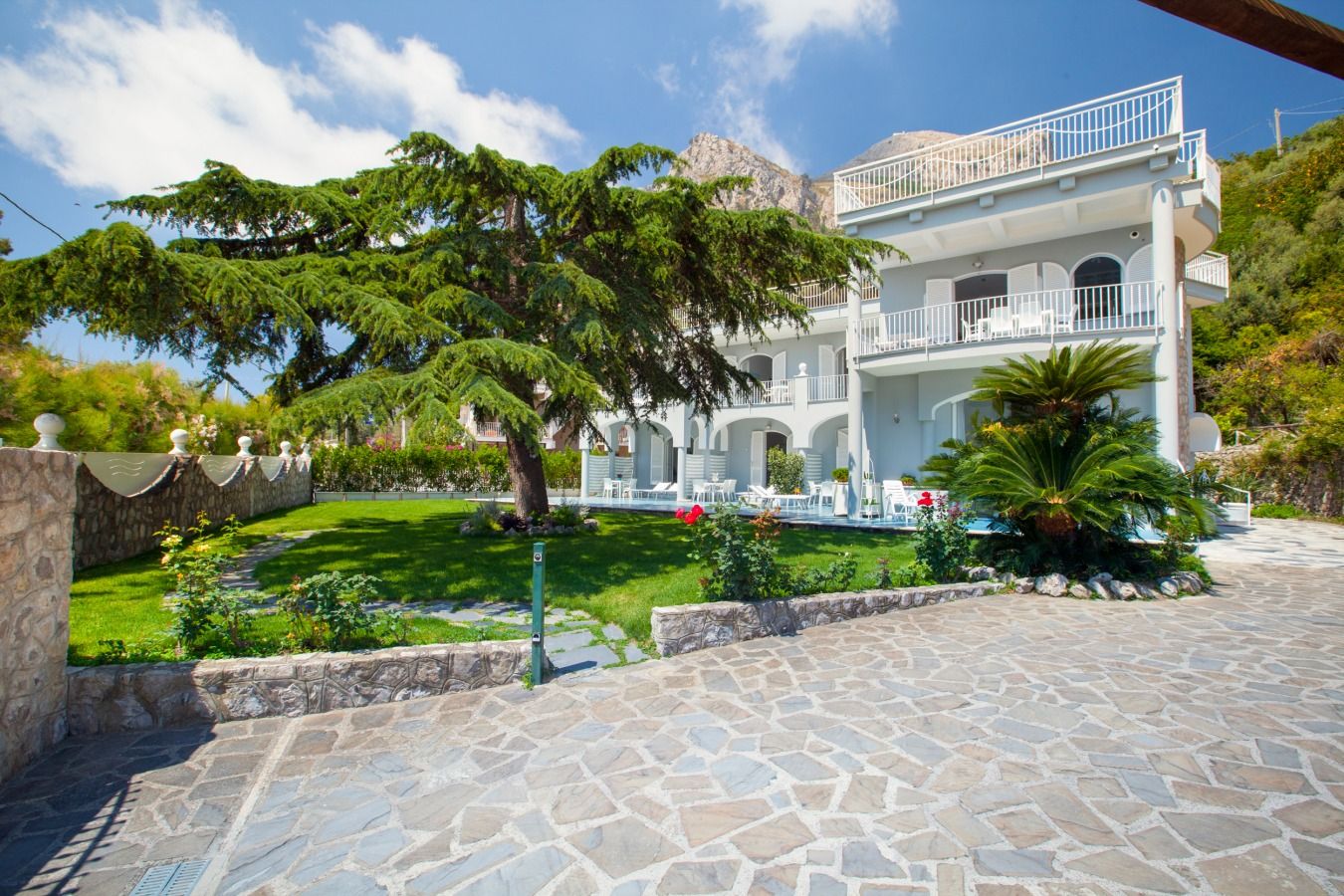 Villa Lucrezia