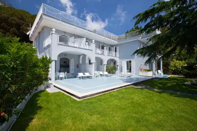 Villa Lucrezia - Thumbnail 3