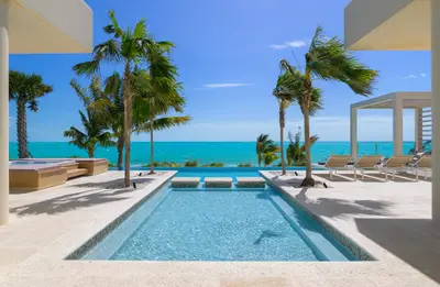 Villa Loa - Thumbnail 1